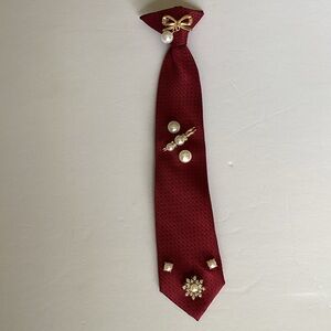 Junkie Tie: Red Textured Clip-On Tie with Gold, Pearl & Crystal Pins